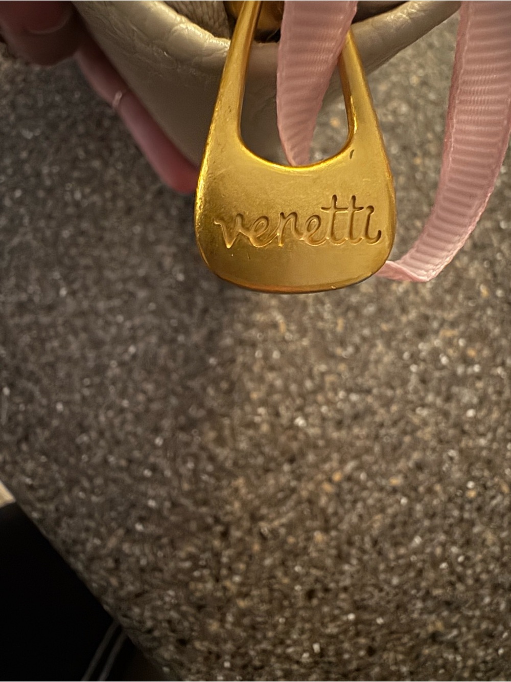 NWT Venetti Travel Print Bifold Wallet •Error • Upside-Down Logo - Picture 9 of 9